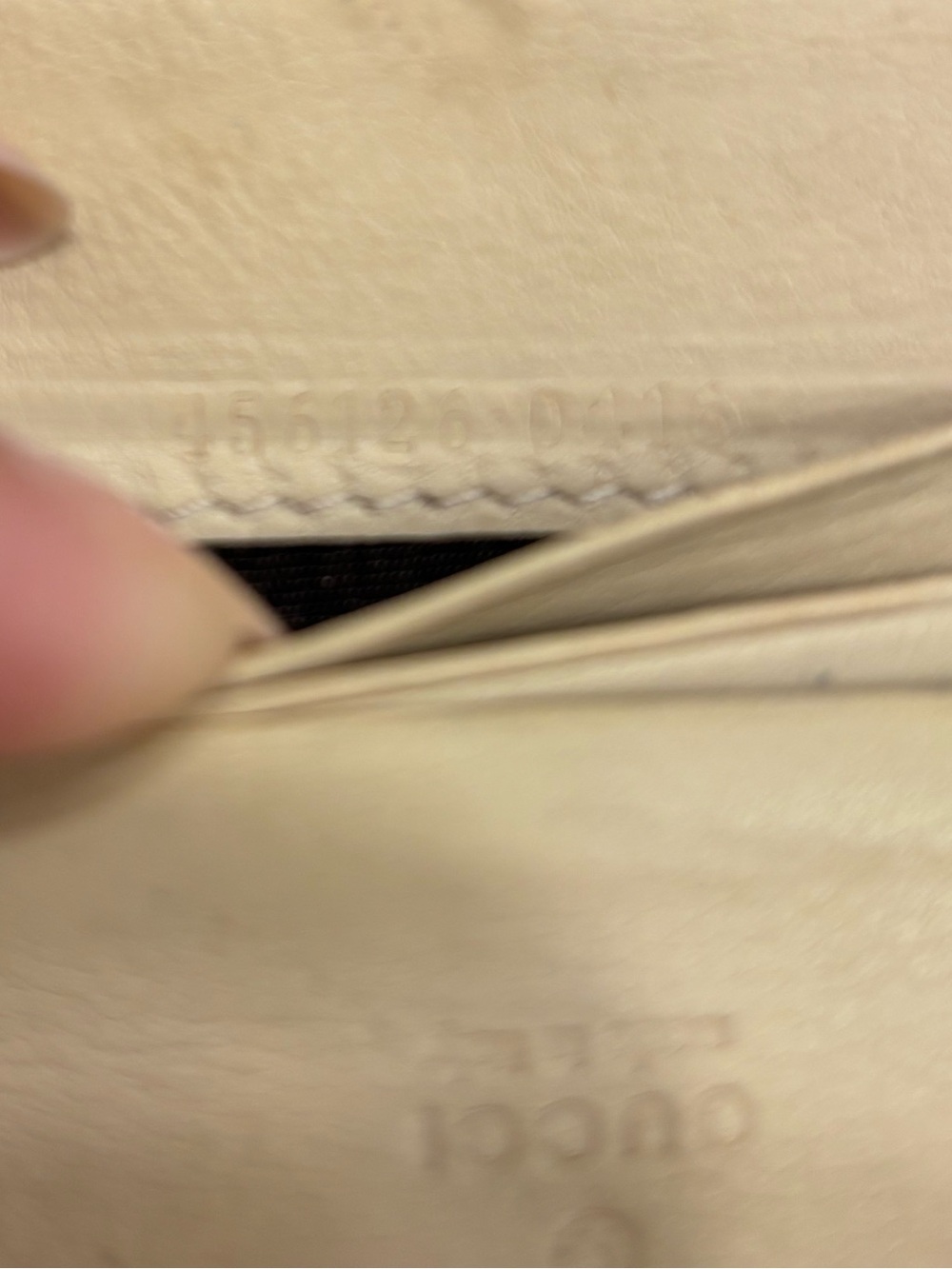 Gucci Marmont Python Wallet - Picture 3 of 10